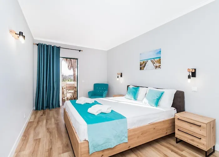 One Bedroom By Algarve Golden Апартаменты *