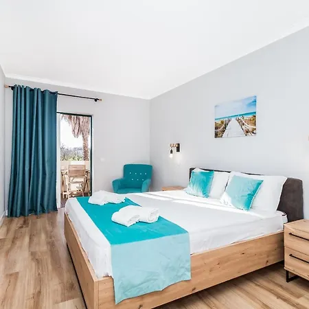One Bedroom By Algarve Golden דירה *